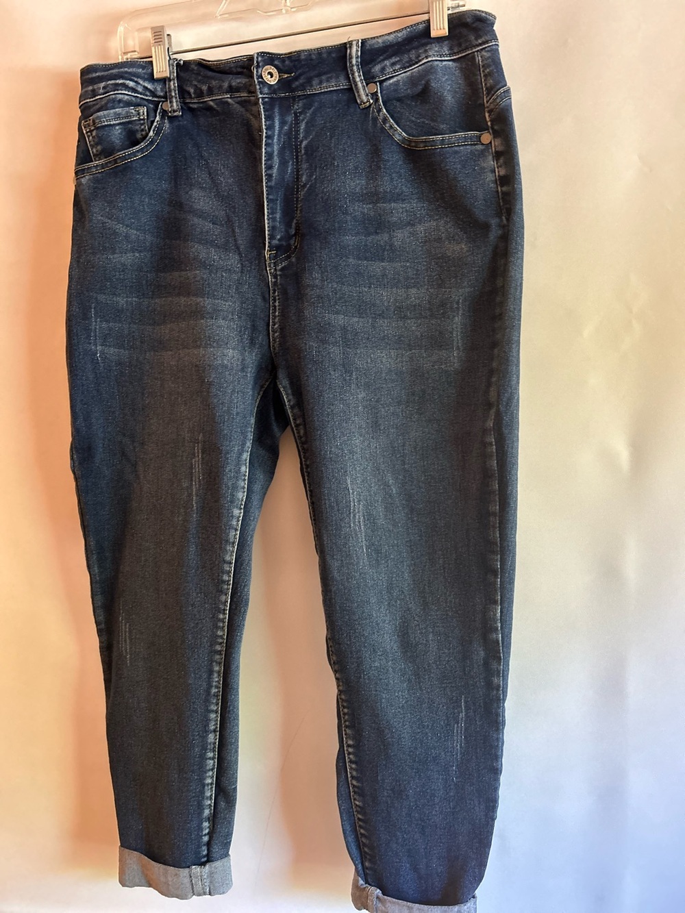 BEYOND US COTTON,RAYON,SPANDEX WOMAN JEANS MEDIUM BLUE SIZE 18 DISTRESSED LEGS